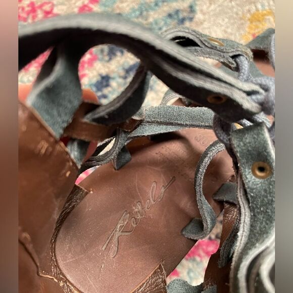 NWT Rebels Jonah Suede Gladiator Sandal in Blue 8 - Picture 6 of 10